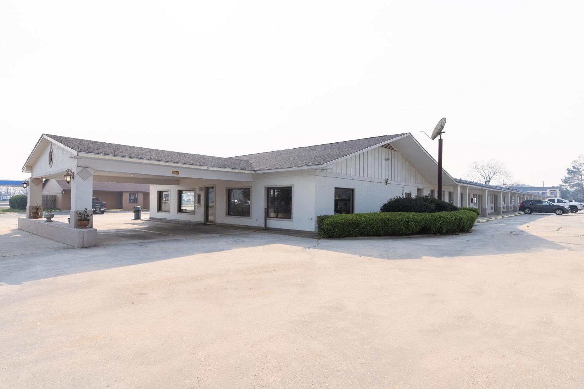 Oyo Hotel Deridder Hwy 171 North Екстер'єр фото