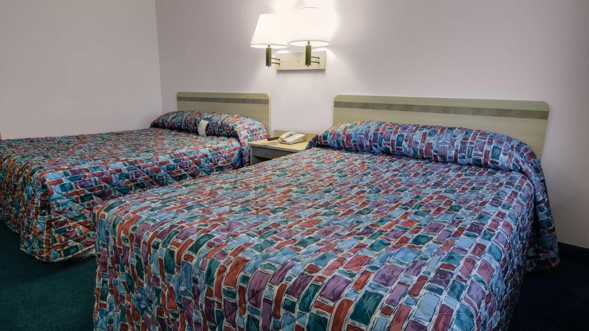 Oyo Hotel Deridder Hwy 171 North Екстер'єр фото